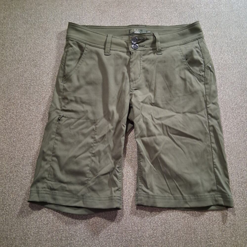 Prana Women's Halle Shorts 2 Hiking Camping Lightweight Performance Pockets